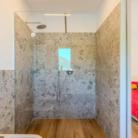 Martin Pescatore By Interhome דירה Verceia